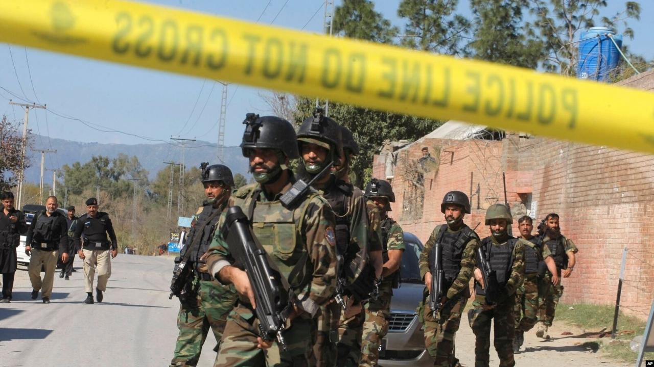 Pakistan'da terör operasyonu: 13 militan öldürüldü