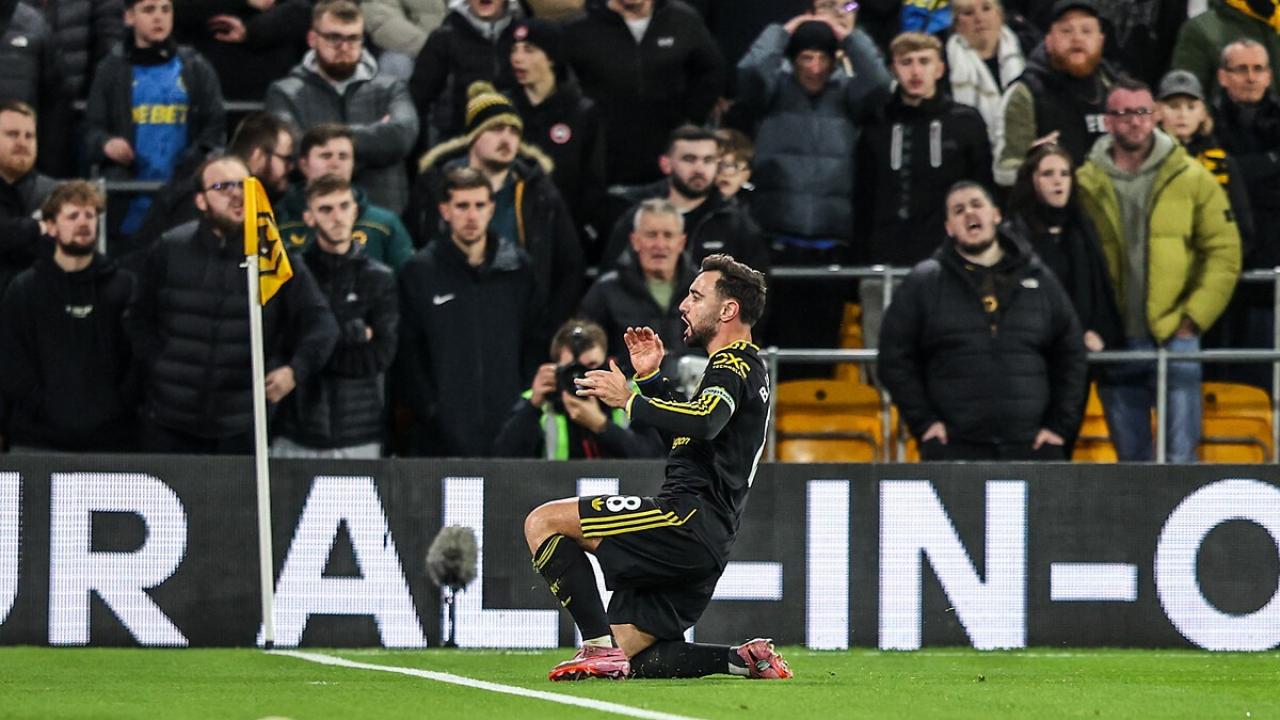 84'te yıkıldılar: Premier Lig'de 8 golün atıldığı maçtan 'beraberlik' çıktı