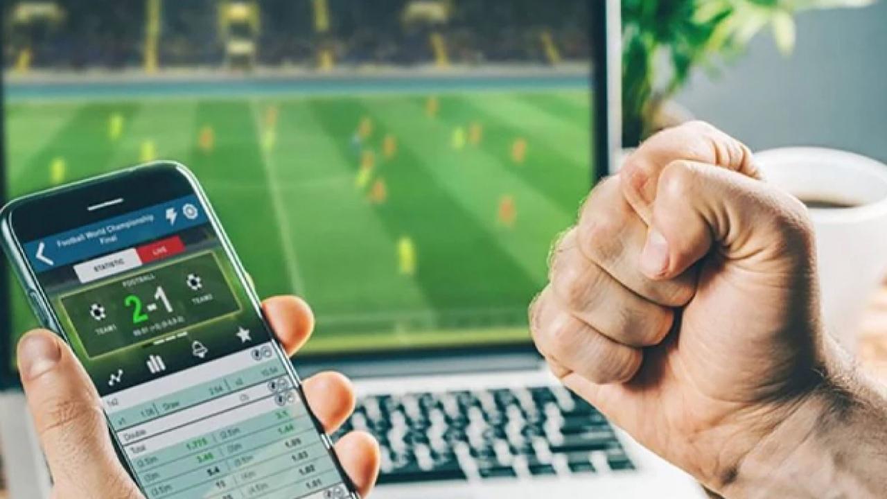 Toplum resmen çürüyor! Her 6 kişiden biri bu bataklığa saplandı!