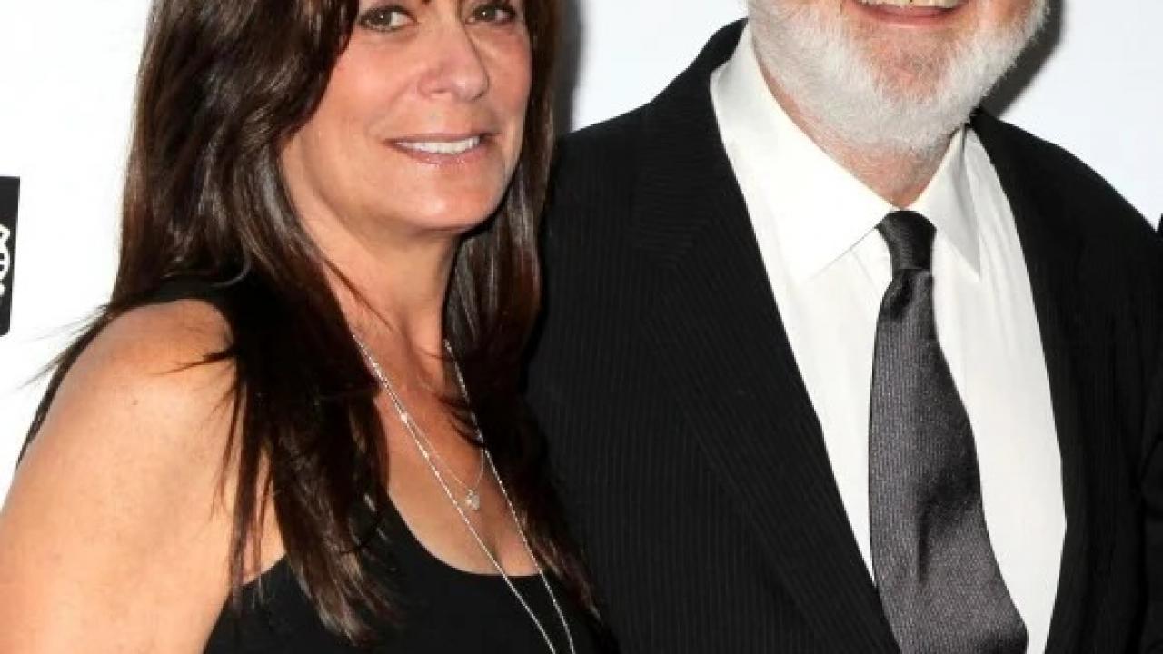 Ünlü yönetmen ve eşi evinde ölü bulundu! Cinayette oğul şüphesi