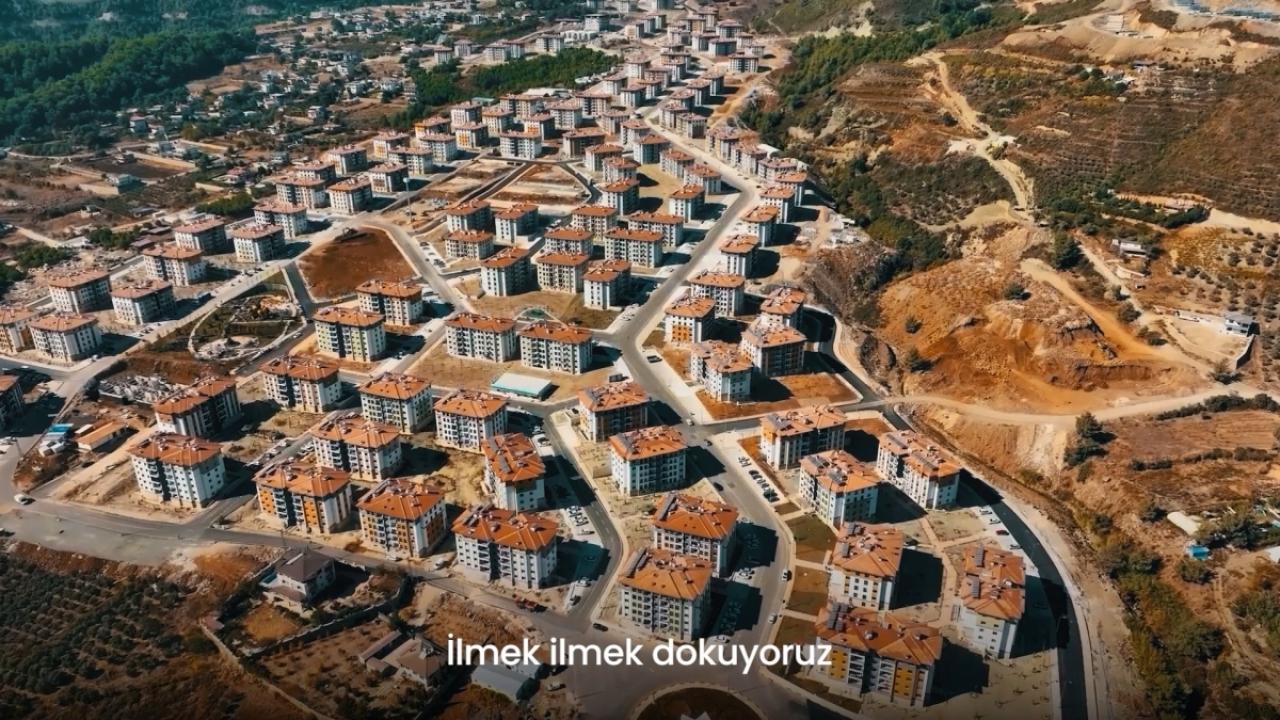 Bakan Kurum'dan deprem bölgesi için "Tohum" filmi paylaşımı