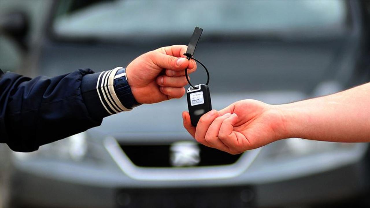 Araç satışında şok yöntem! Güvenli ödeme diyerek milyonlarca liralık vurgun yaptılar