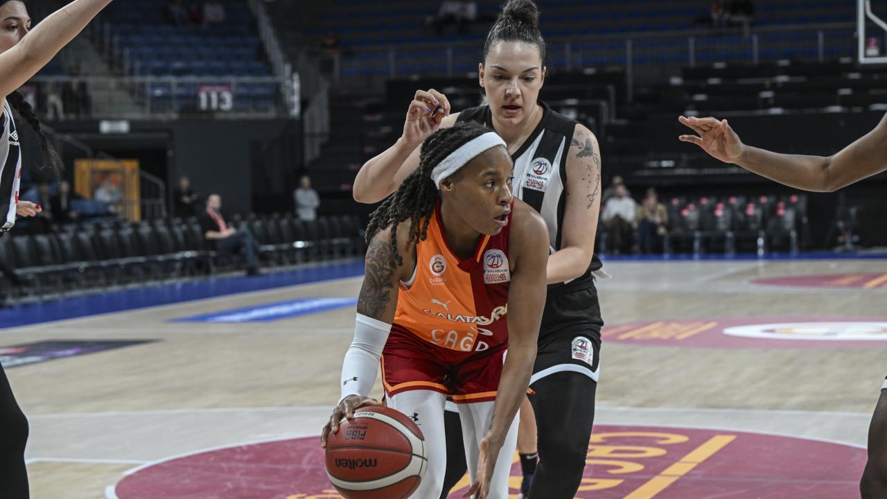 Galatasaray derbide Beşiktaş'ı devirdi