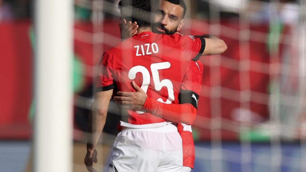 Salah sahneye çıktı! 10 kişi Mısır 3 puanı kaptı