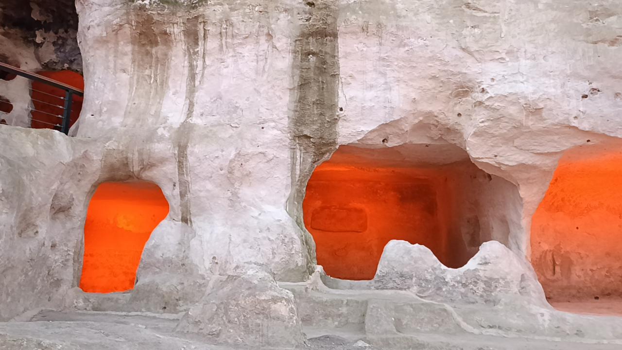 Hasankeyf'te 12 bin yıllık tarihin üzerine 'cilalı taş devri' dokunuşu