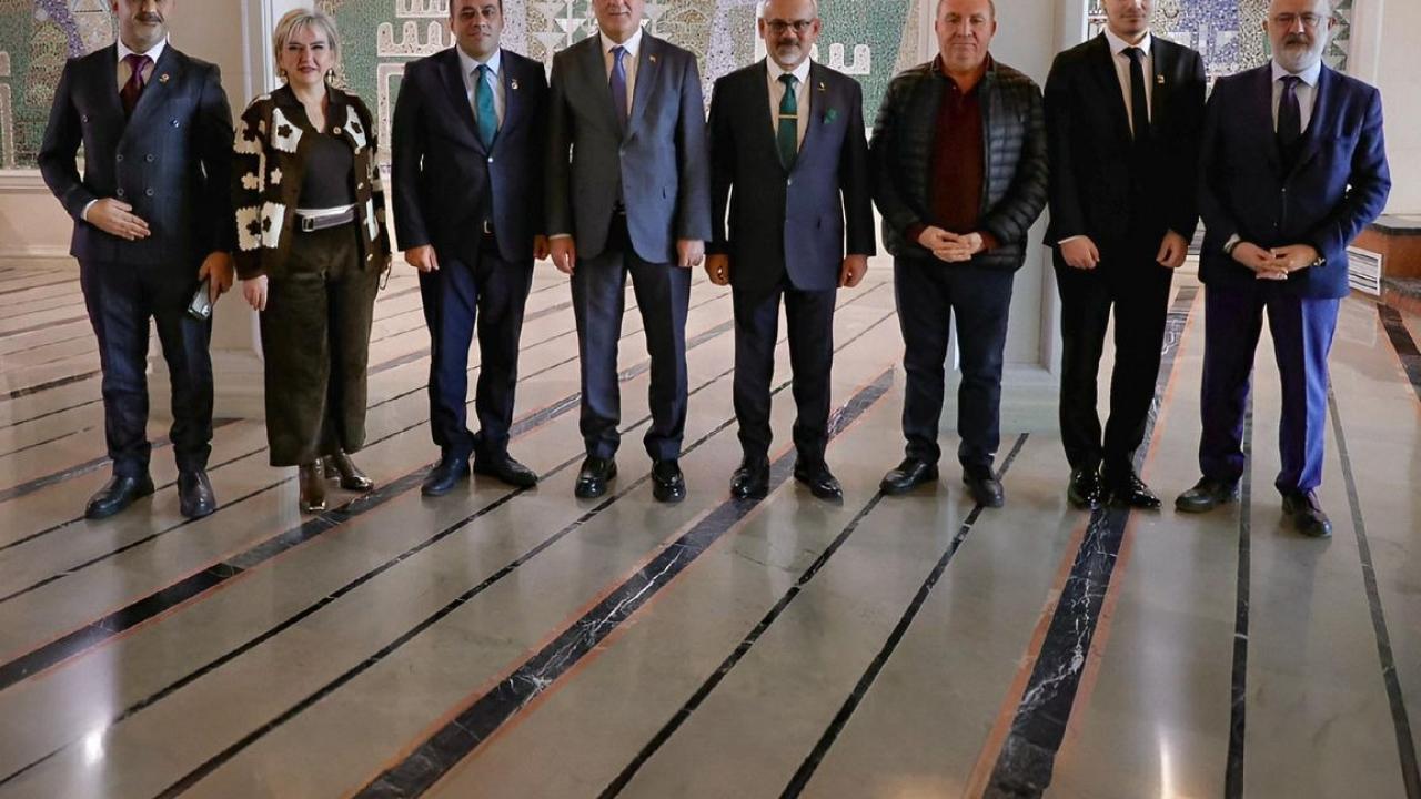 İŞAD, Kıbrıs’ta dev teknoloji üssü için İBB ile iş birliği adımını attı