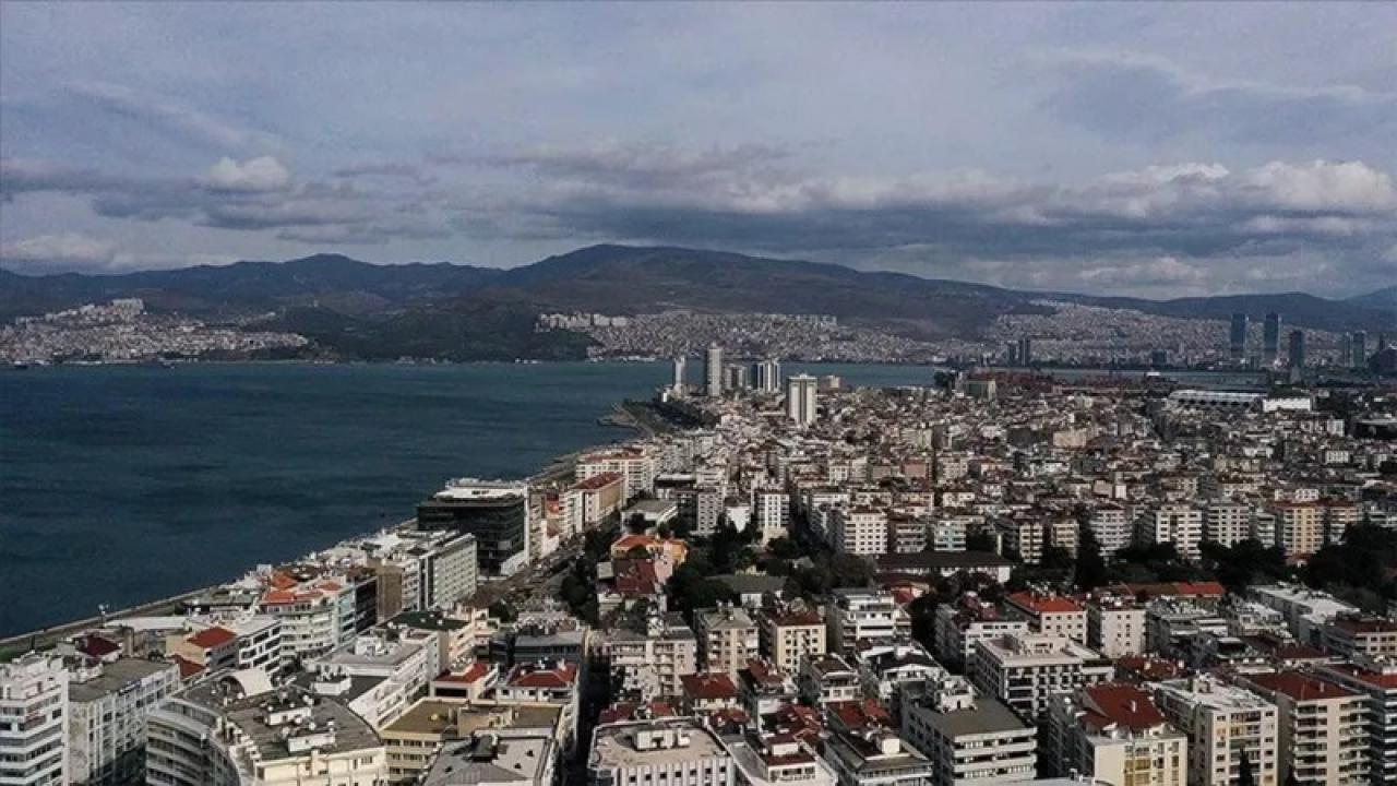 Kiralık ve satılık konut raporu yayımlandı: İzmir'de kiralar düşüşe geçti