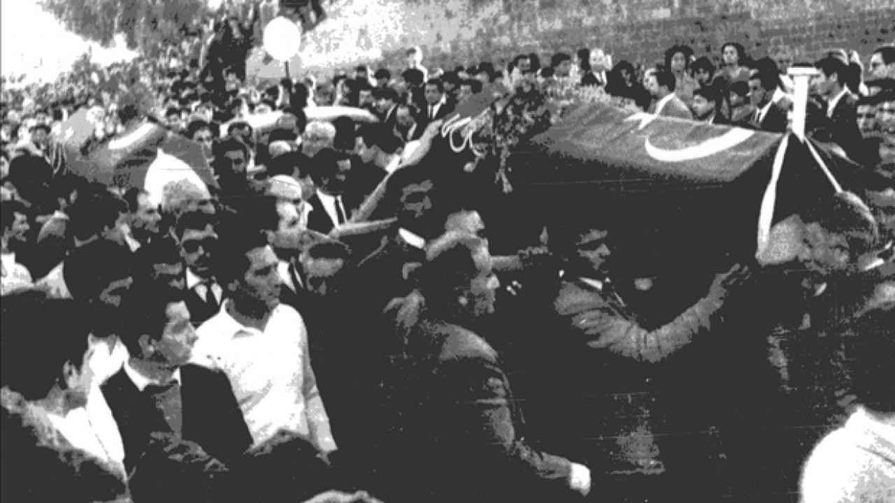 KKTC Başbakanı Üstel'den Rum liderin 'Kanlı Noel' …