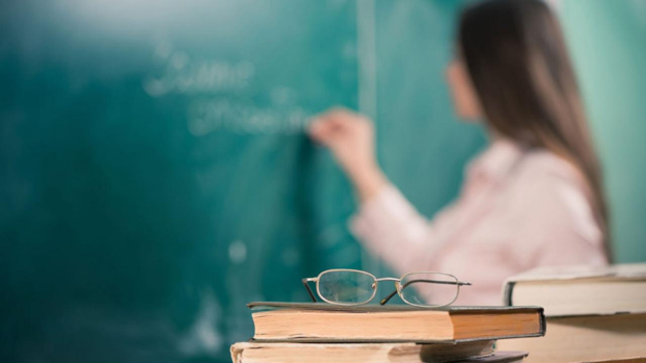 Öğretmenleri yakından ilgilendiriyor! Şart kalktı, yeni dönem başlıyor