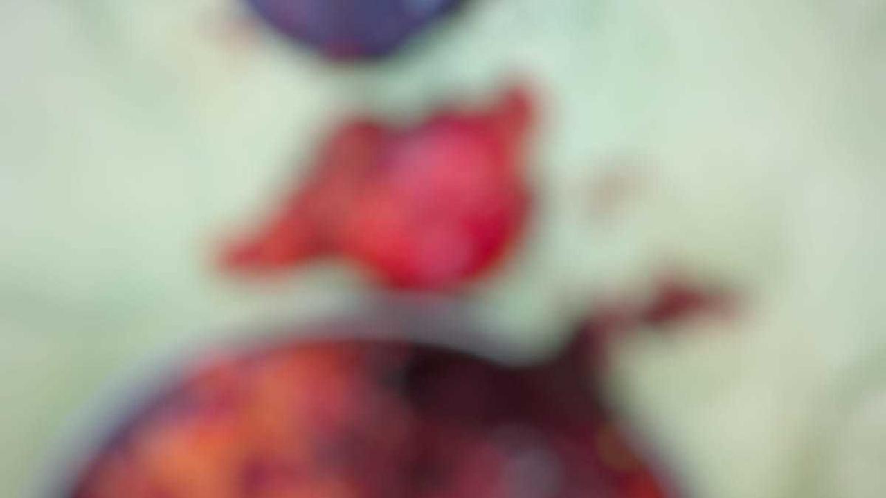 Şişkinlik şikayetiyle başvurdu, karnından 2 kilo 200 gram tümör çıktı