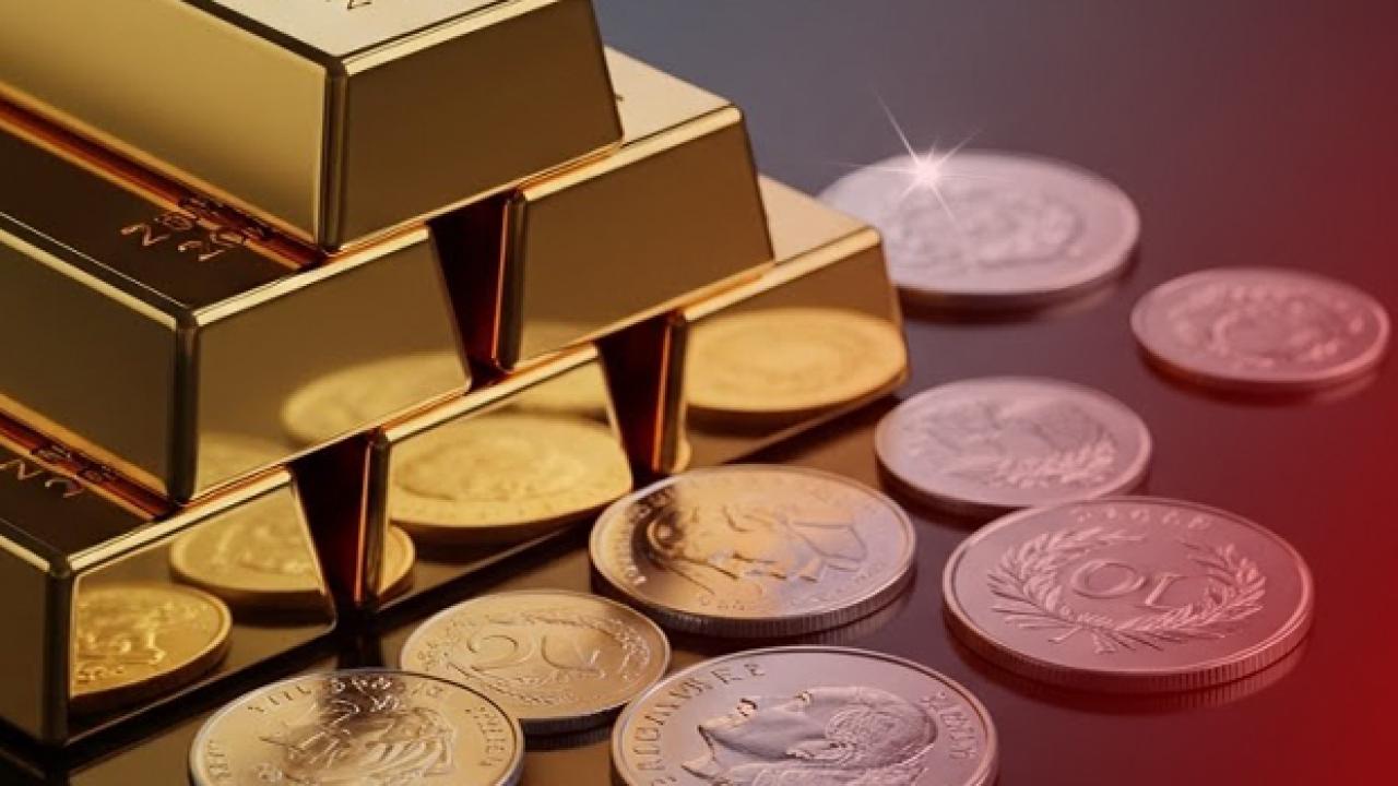 Tarihi zirve patlaması: Altın ve gümüş rallisi hız kesmiyor!