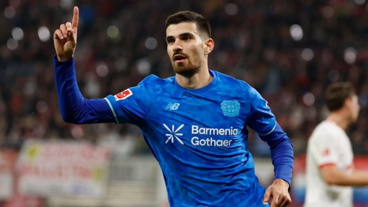 Trabzonspor'dan 'kanat' hamlesi! Şampiyonlar Ligi'nde oynayan yıldız listede