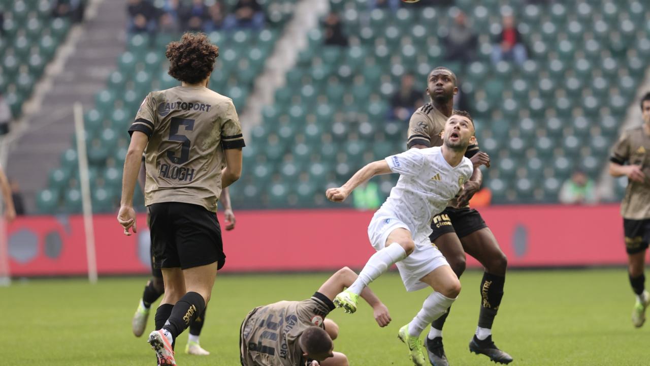 Türkiye Kupası'nda Kocaelispor, Erzurumspor'u 3 golle geçti