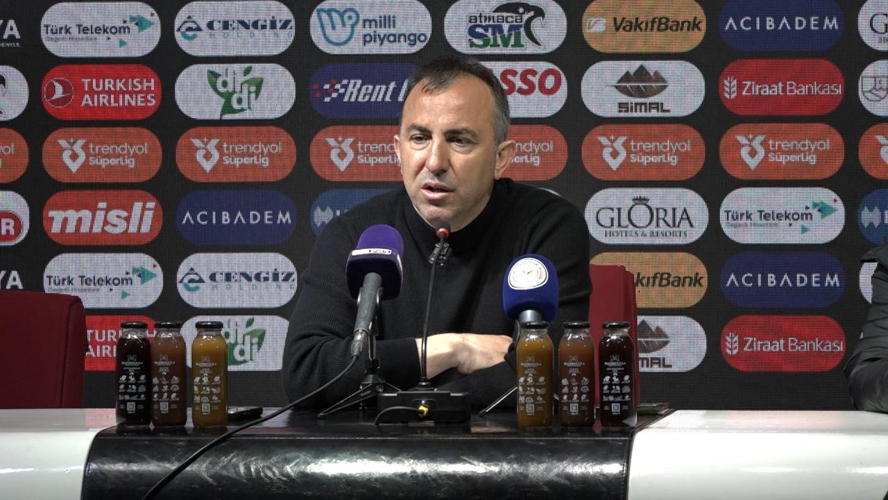 4-1'lik galibiyet sonrası sevinmedi! Bir sonraki maçı işaret etti