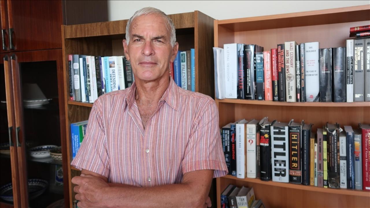 ABD'li Yahudi Profesör Finkelstein'den Gazze çıkışı: Bu bir savaş mı soykırım mı?