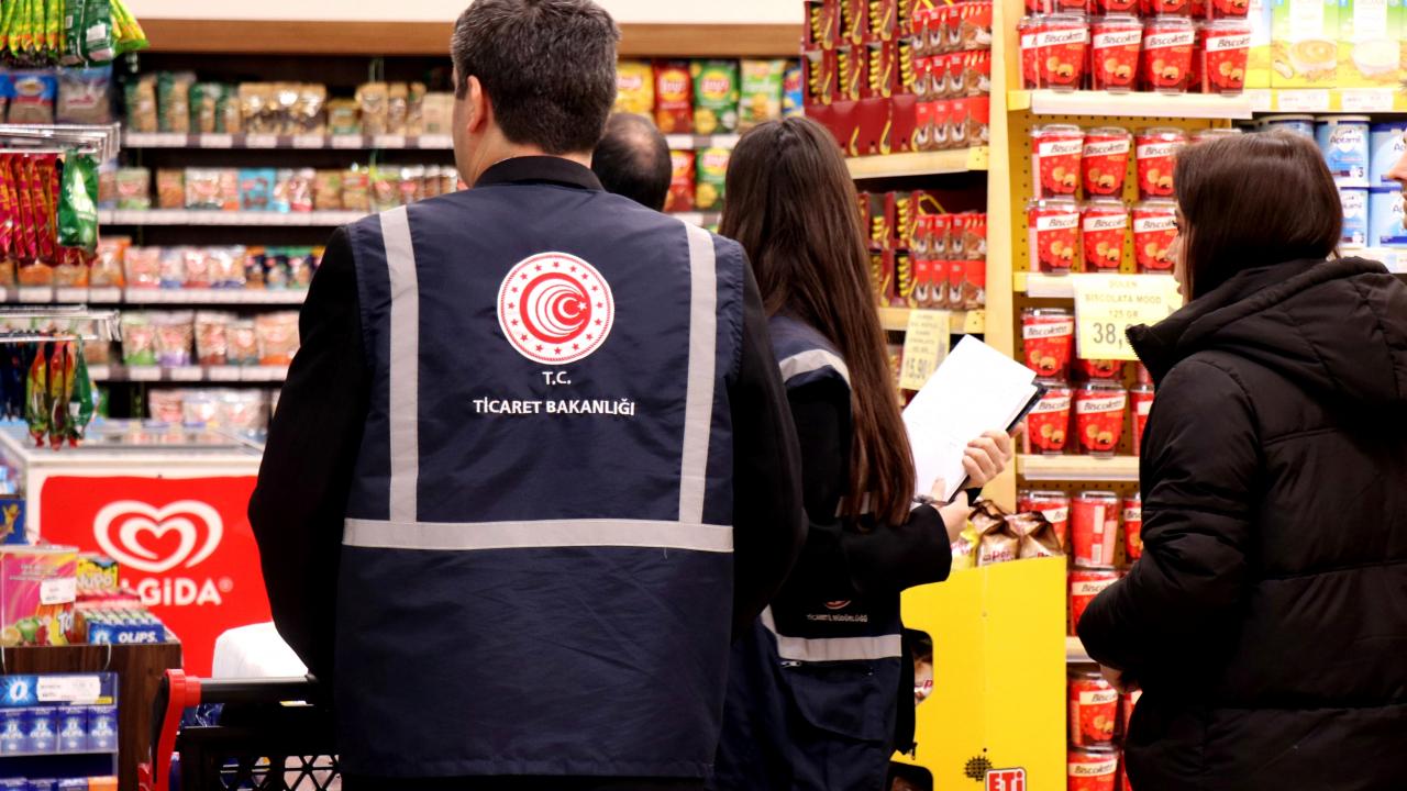 Bakanlık duyurdu! Zincir markette fahiş fiyat skandalı! Çok sayıda üründe tespit edildi