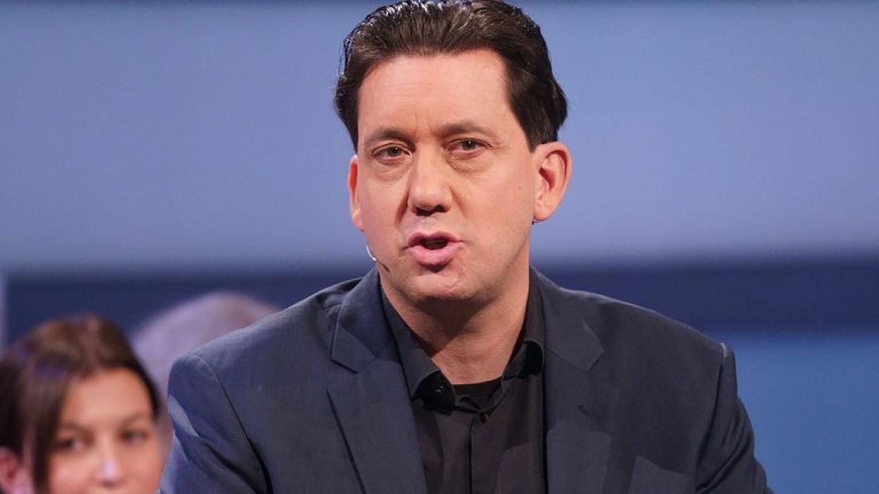 Dünya derbideki penaltıyı konuşuyor! Alman hakem k…