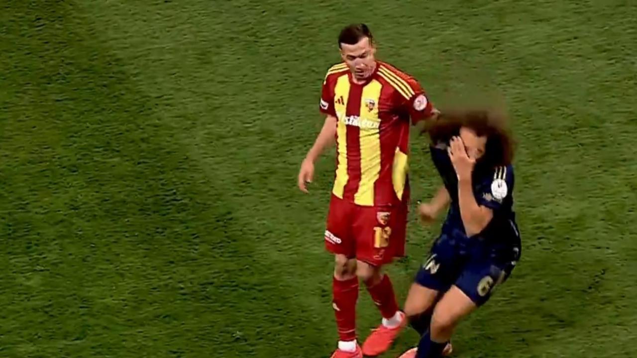 Fenerbahçe'den Kayseri'de kırmızı kart itirazı! Hakem kararını değiştirmedi