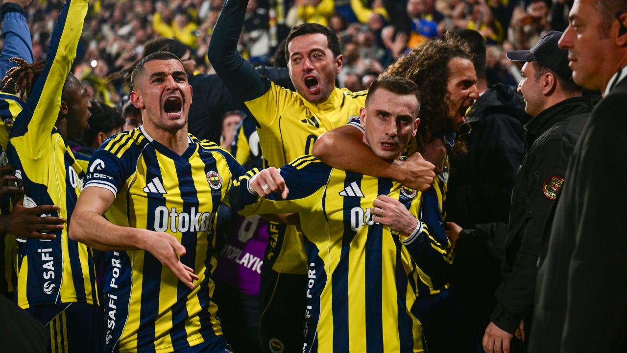 Fenerbahçe'yi Kayseri'de bekleyen tehlike! 8 yıldız sınırda
