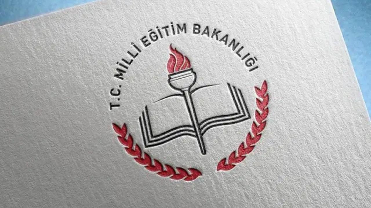 Öğrenciler merakla bekliyordu: MEB resmen açıkladı!
