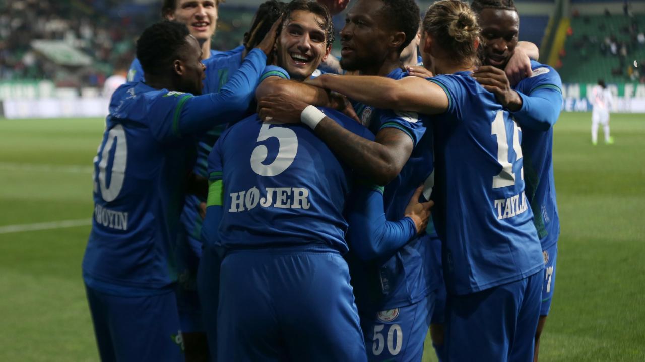 Karadeniz derbisinde gol yağmuru! Samsunspor’a ağır darbe