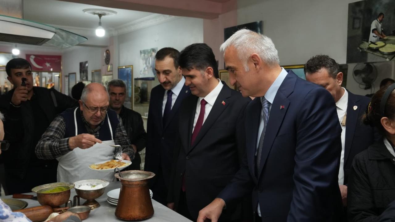 Kilis'te tarih yeniden doğuyor! Depremin izleri siliniyor