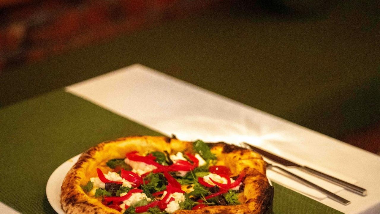 Köklü pizzacı battı! Tüm şubeleri kapatıldı