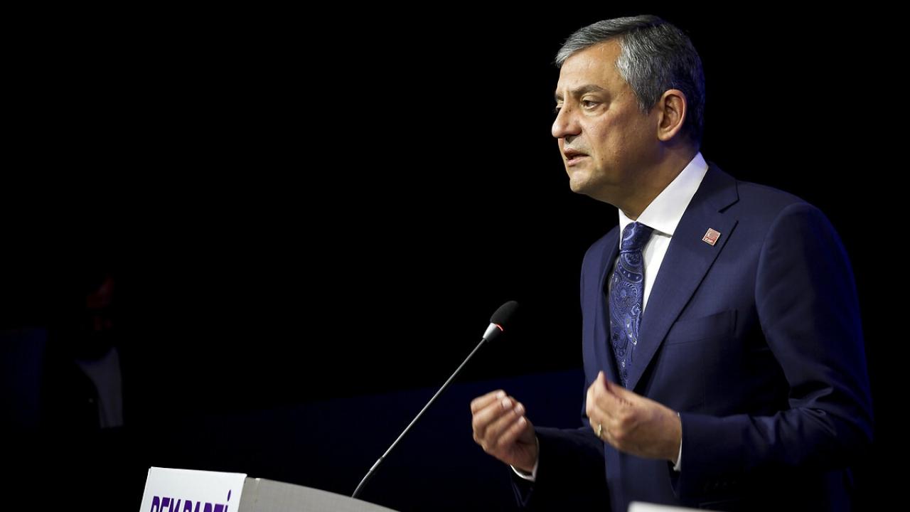 Otelden 40 yaş küçük sevgili çıktı, CHP'den 'ihraç' çıkmadı: Kararlar kişiye 'özel'