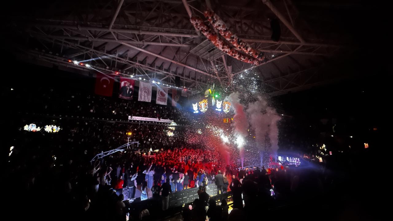 Türk basketbolu Avrupa’yı sallıyor: 5 kupada şampiyonluk ihtimali