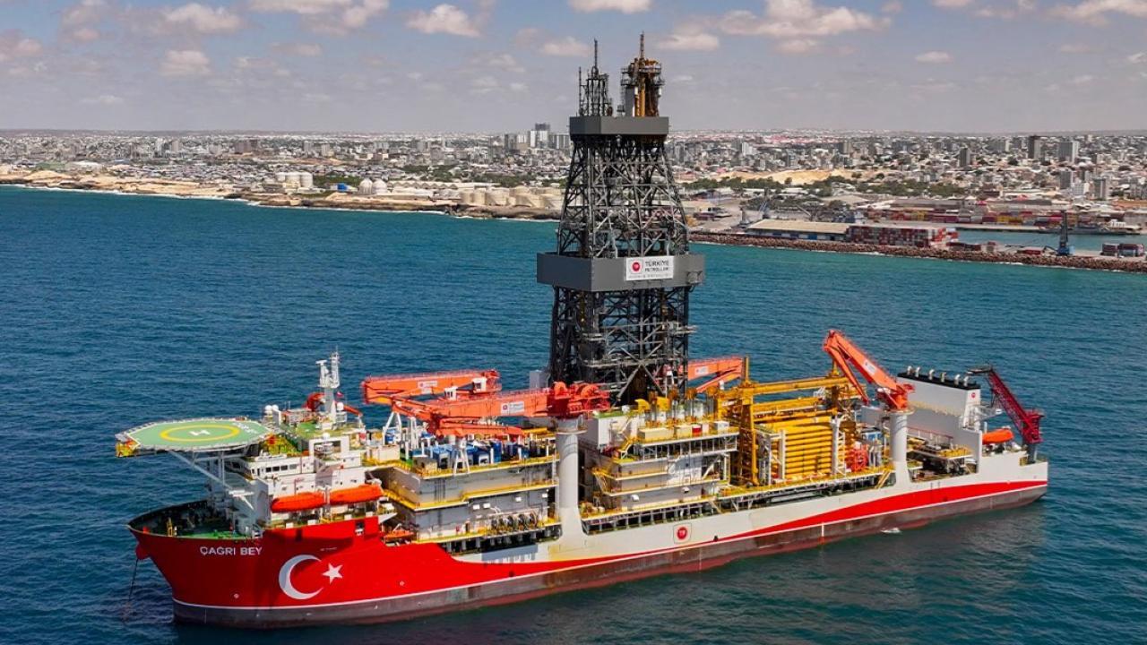 Türkiye'den ilk sınır ötesi sondaj! Çağrı Bey görev yerine ulaştı