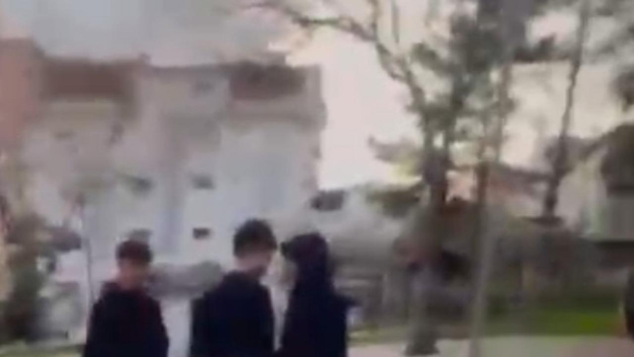 Akran zorbalığında kan aktı: 14 yaşında Emir yaşam savaşı veriyor! O anları kaydetti