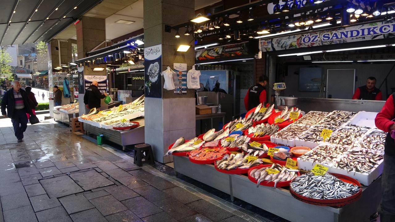 Yasak başladı tezgahların yeni kralı belli oldu: İşte son fiyatlar