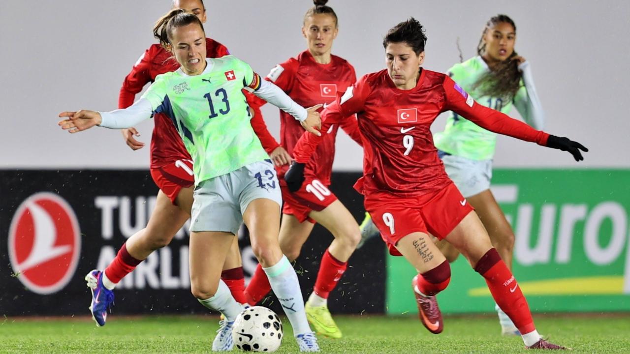 A Milli Kadın Futbol Takımı Sinop'ta İsviçre ile yenişemedi!