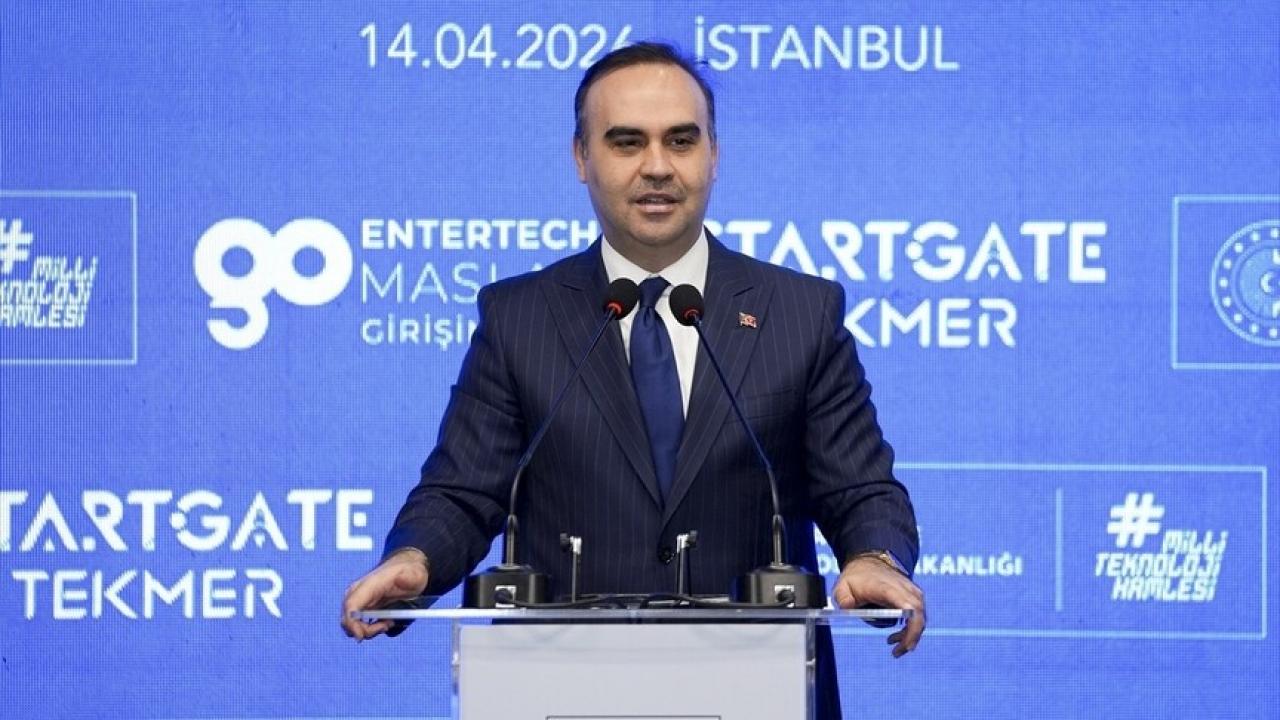 Bakan Kacır: Dünyanın en büyük girişimcilik merkezini İstanbul'da kuruyoruz