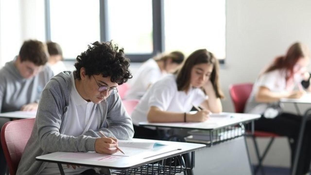 Bugün okullar tatil mi? İstanbul, Ankara, İzmir ve Şanlıurfa’da ders yapılacak mı?