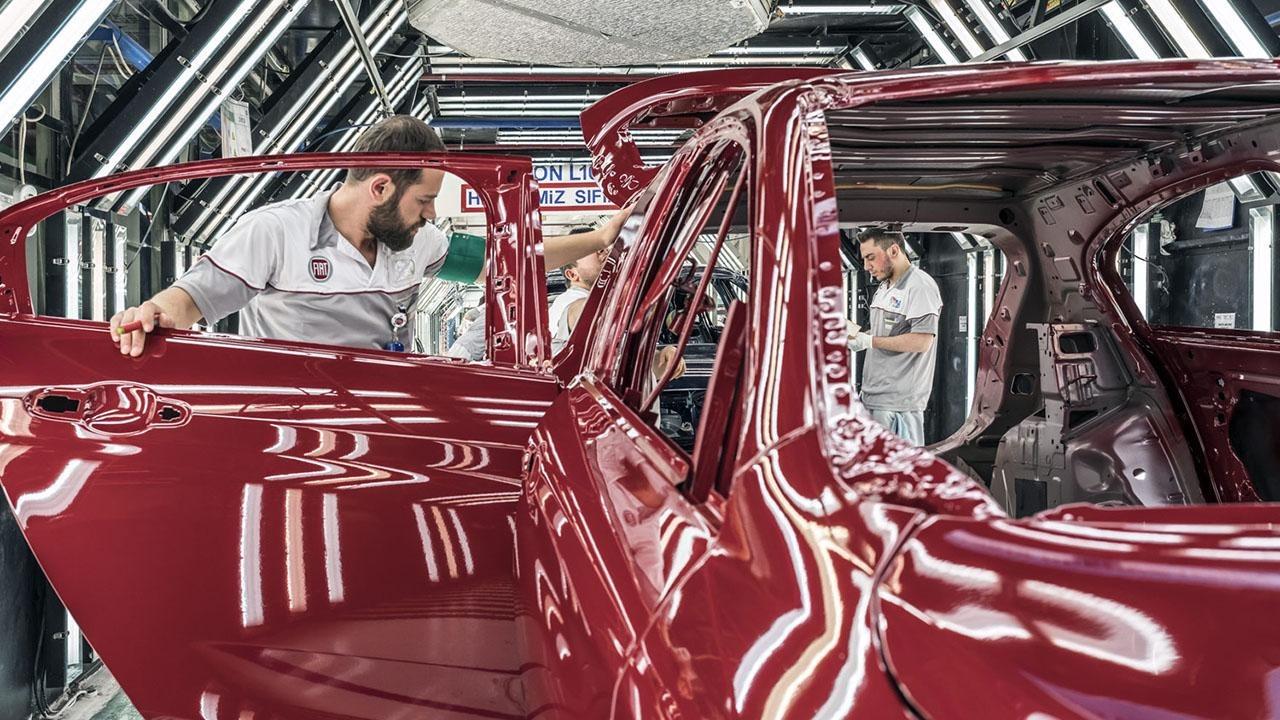 Bursa'da üretilen her iki otomobilden biri ihraç edildi