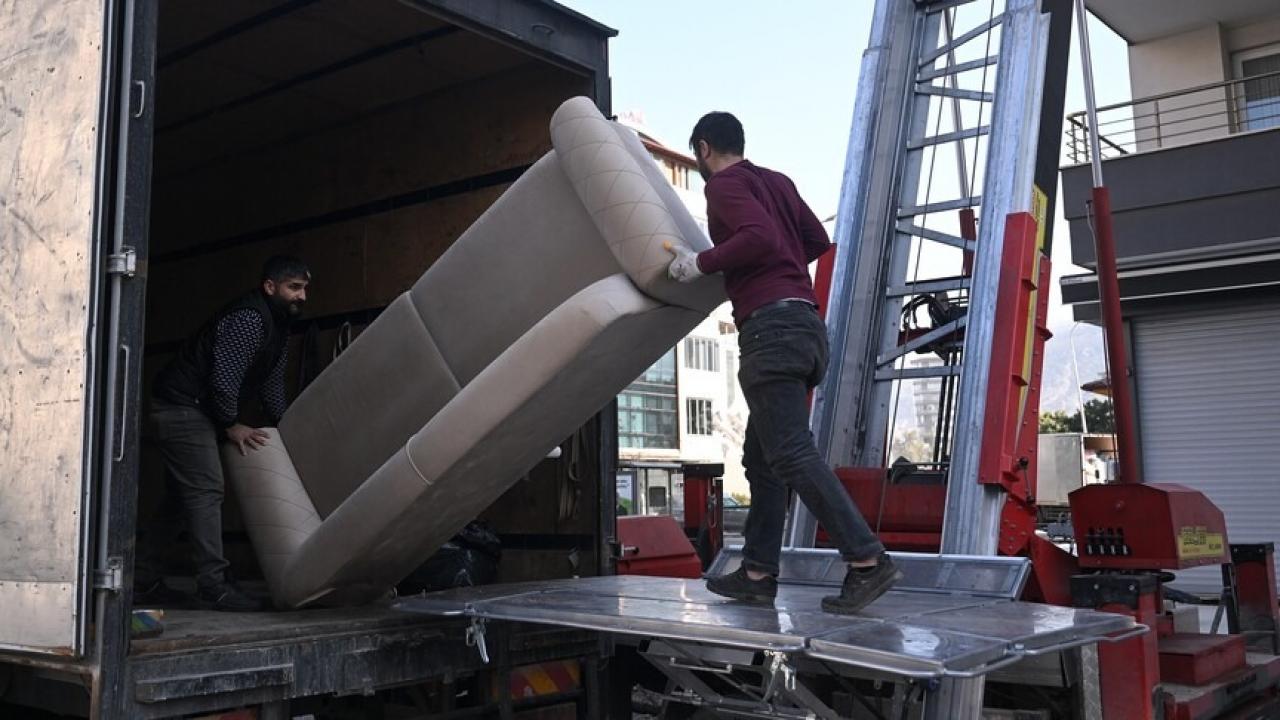 Ev taşıyacaklar dikkat! "Korsan" firmalara karşı uyarı yapıldı