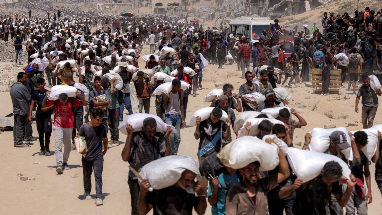 İnsanlıktan utandıracak sözler: Gazzelilere 'ekmek yoksa pasta yiyin' diyerek gönderdiler