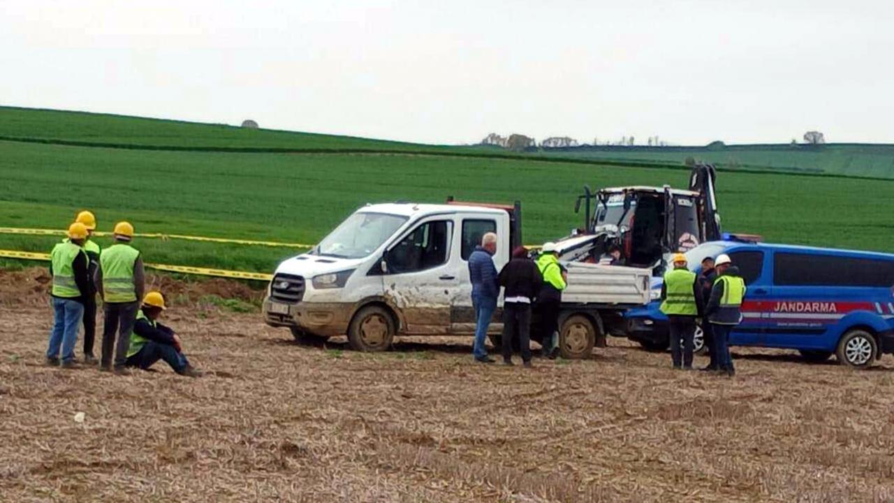 İş makinesinin kovasının çarptığı işçi öldü