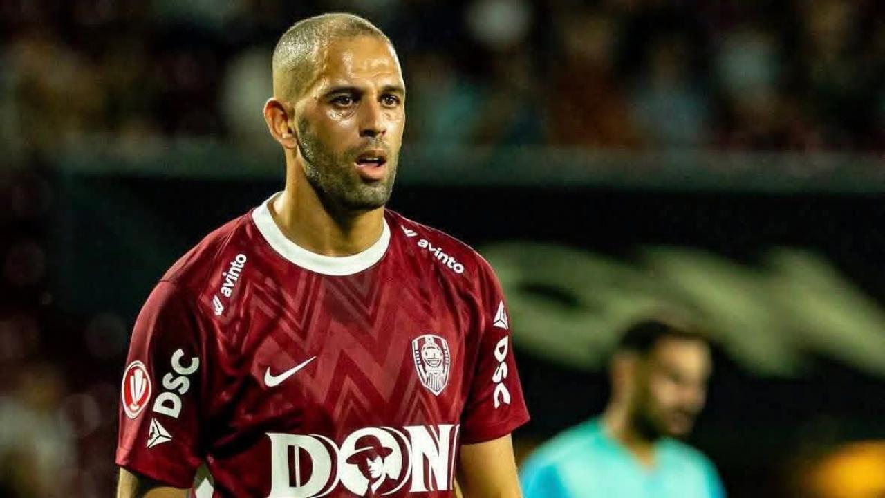 Islam Slimani Romanya'da da tutunamadı!