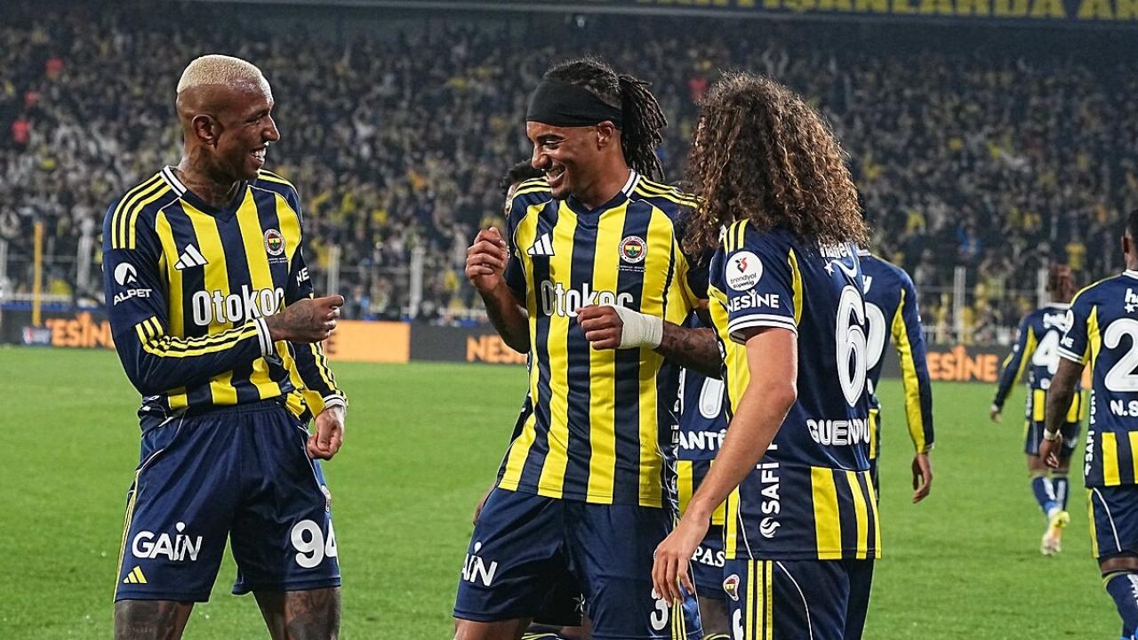 Kadıköy'de zirve maçı: Kanarya kazanırsa lider! F.Bahçe-Ç.Rizespor: Muhtemel 11'ler