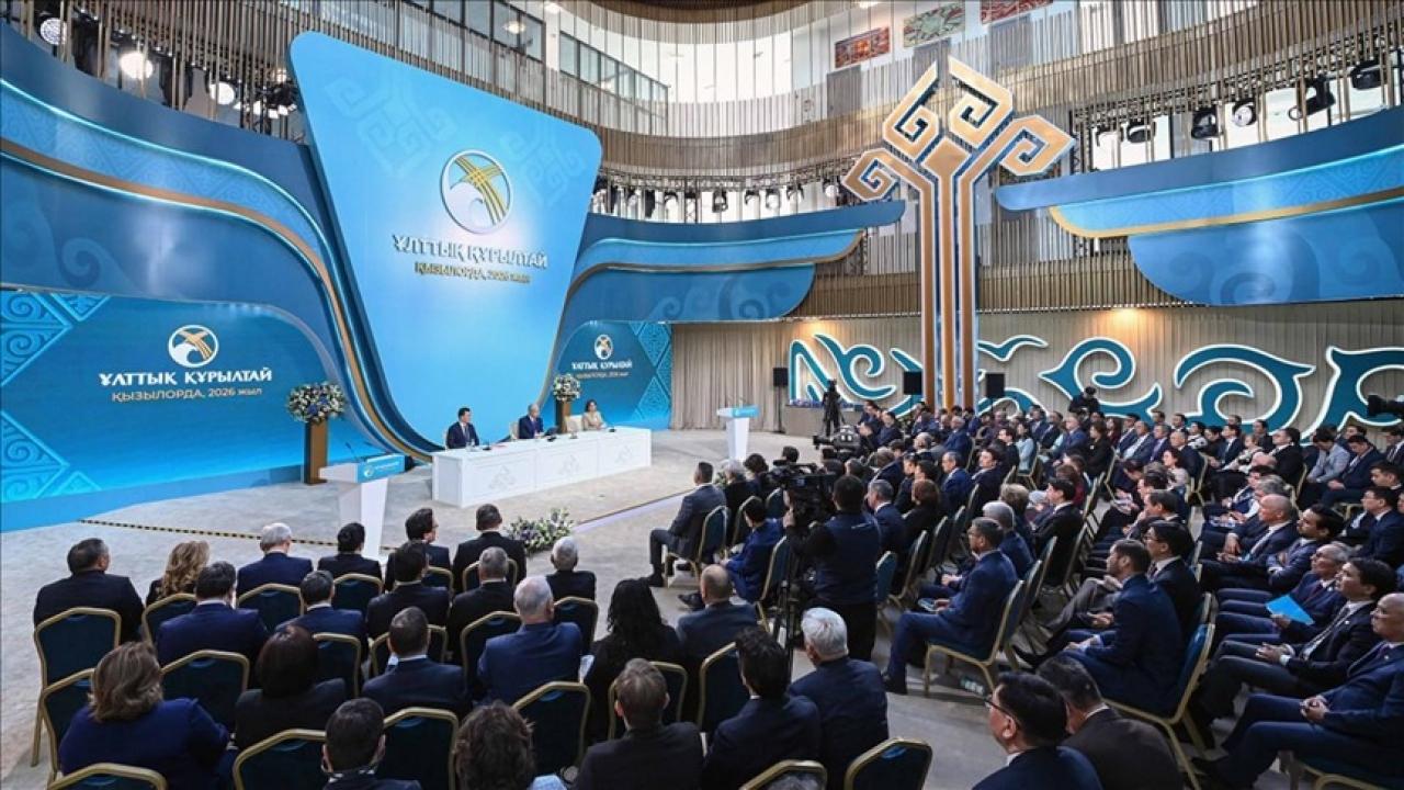 Kazakistan yeni anayasa ile yeni döneme girdi: Siyasi sistem baştan tasarlandı