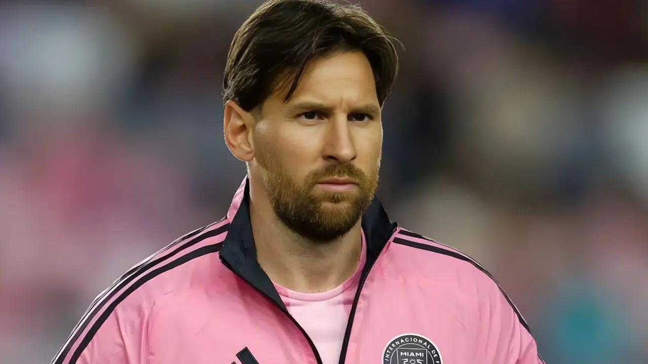 Lionel Messi, 75 yıllık tarihi kulübü satın aldı