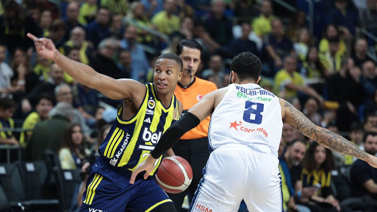 Potada dev maç! Anadolu Efes evinde Fenerbahçe Beko'ya karşı