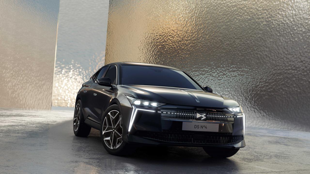 Premium segmentte teknoloji ve zarafet buluştu: Yeni DS N°4 Türkiye'de