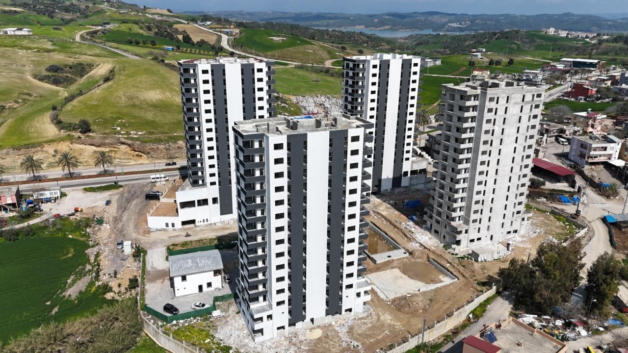 Turgay Canver ve Begüm Canver ile Bakız İnşaat Adana'da inşaat sektörüne yön veriyor