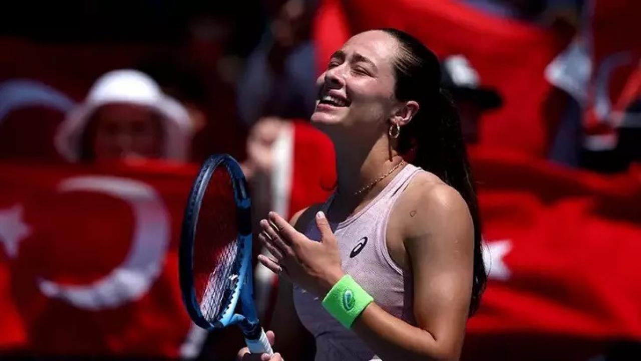 Zeynep Sönmez, tarihi galibiyetle ikinci turda