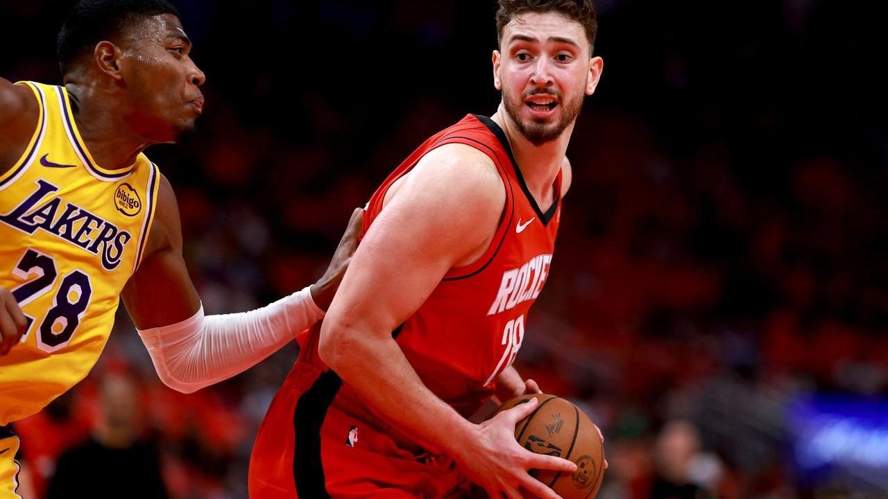 Alperen Şengün'ün double-double'ı yetmedi! Lakers Houston karşısında 3-0 öne geçti