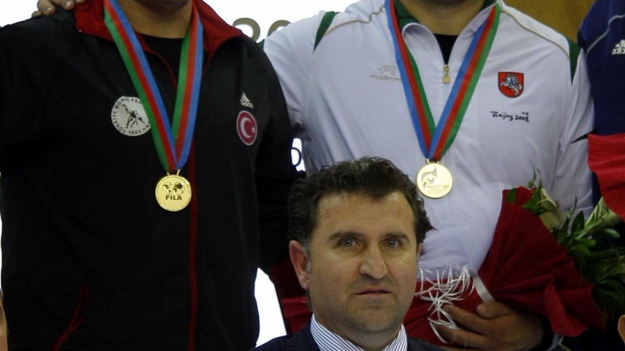 Bakan Bak’tan 2010 paylaşımı: “Genç Rıza bugün efsane”