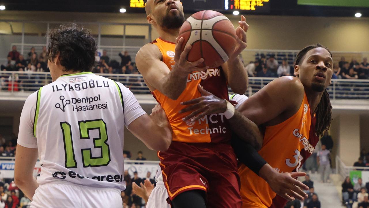 Galatasaray MCT Technic Yukatel Merkezefendi'yi deplasmanda mağlup etti!